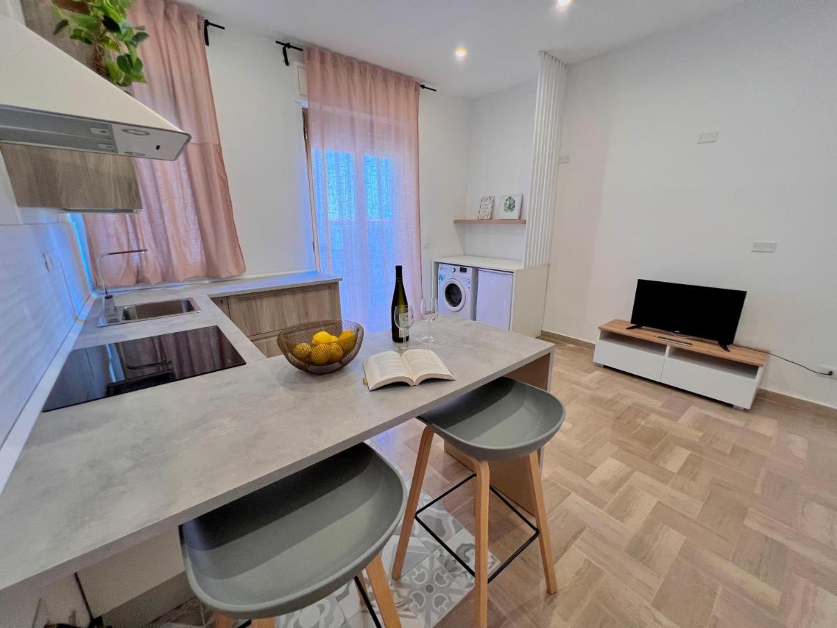 Villa Di Nera Apartments ปาแลร์โม ภายนอก รูปภาพ